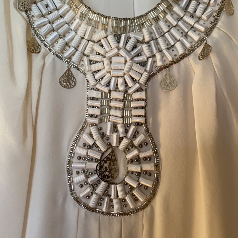 WH/BM Cream Silk top with embellishments - Picture 3 of 11